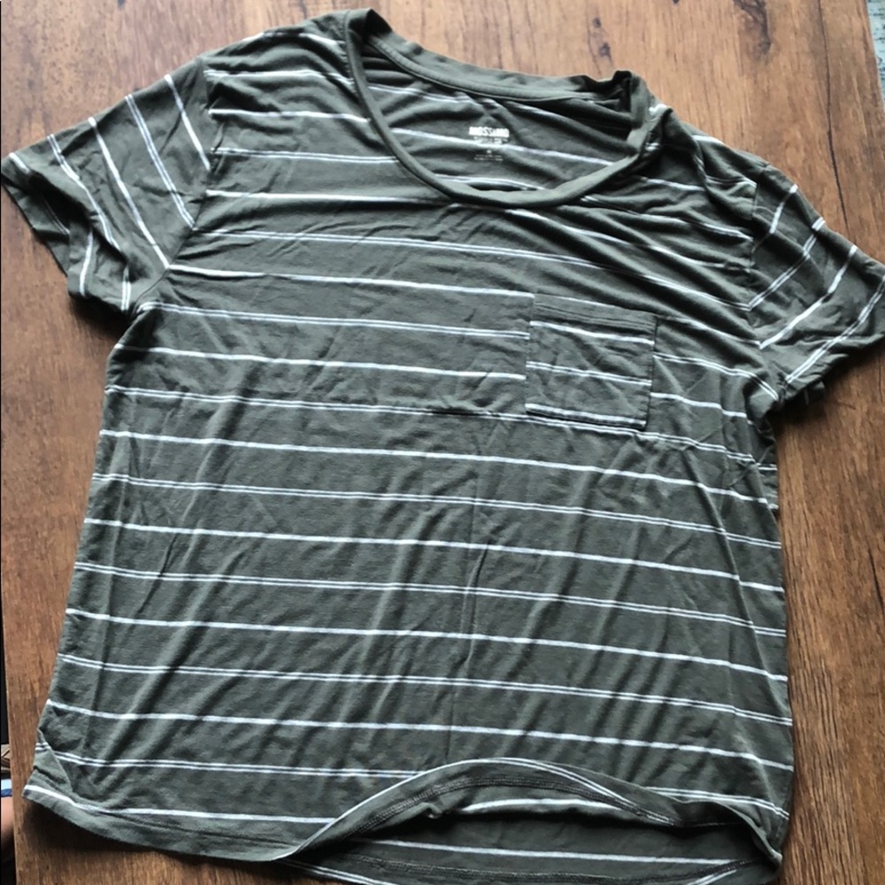 Mossimo Striped T-Shirt 💕
